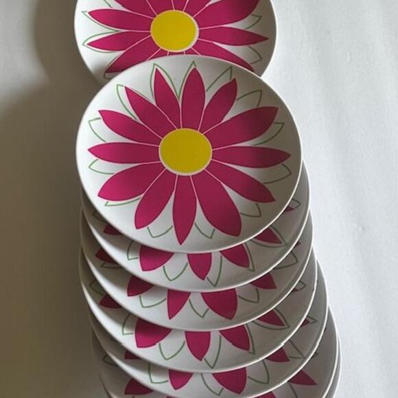 Share Similar Items Sponsored See all   Unbranded Set of 4 Melamine Pink Flower - Picture 1 of 3